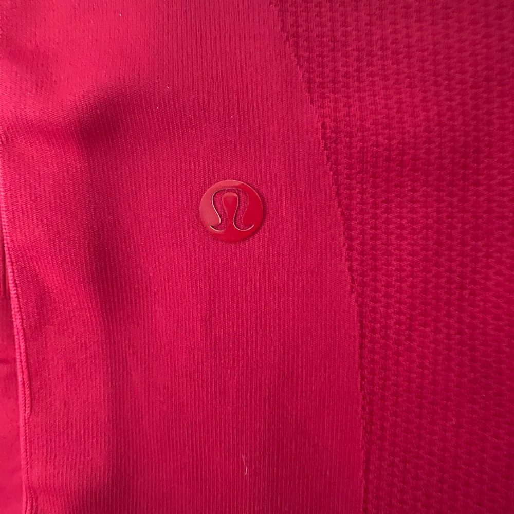 Lululemon compression crop leggings